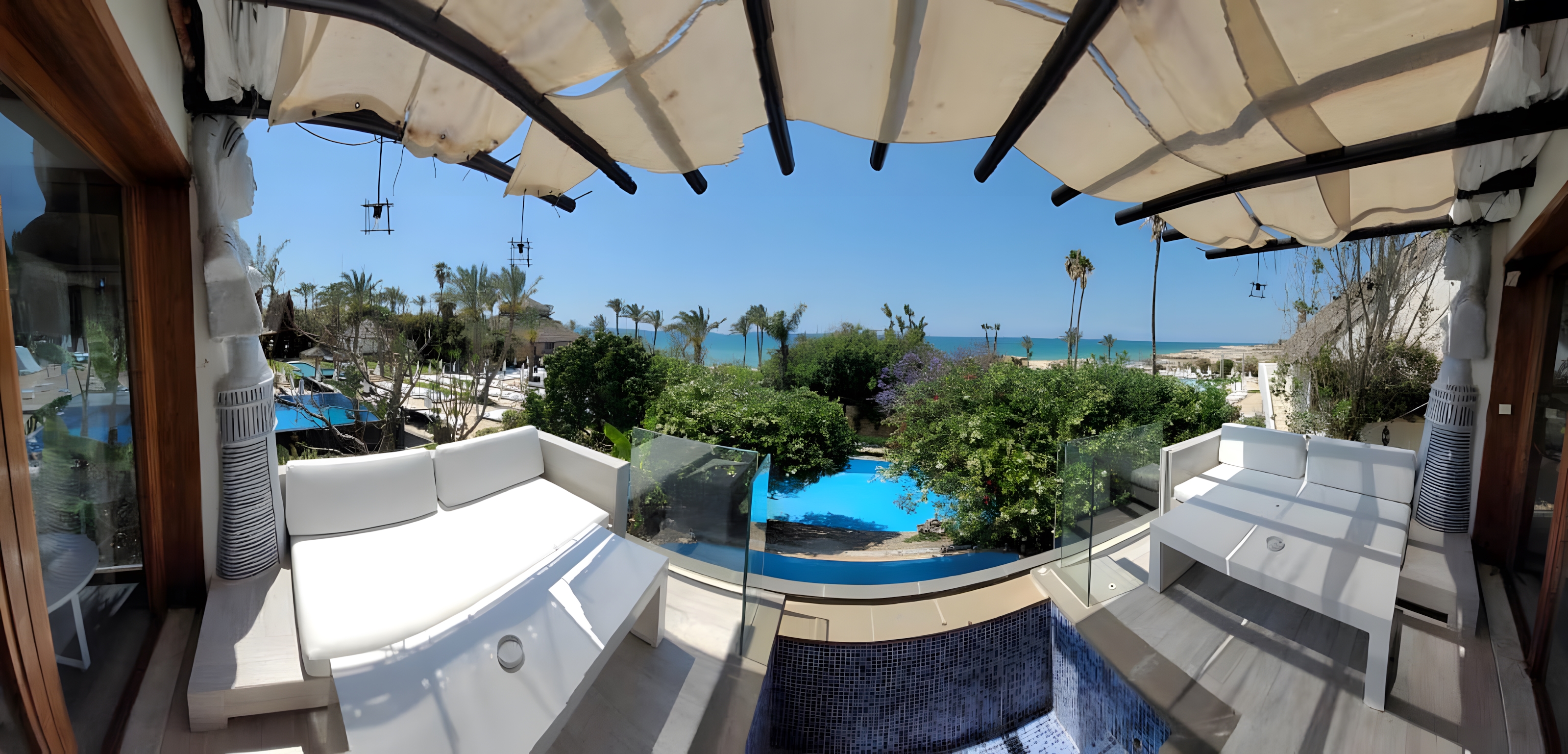 7 Heaven- Private Bungalow with Private Jacuzzi