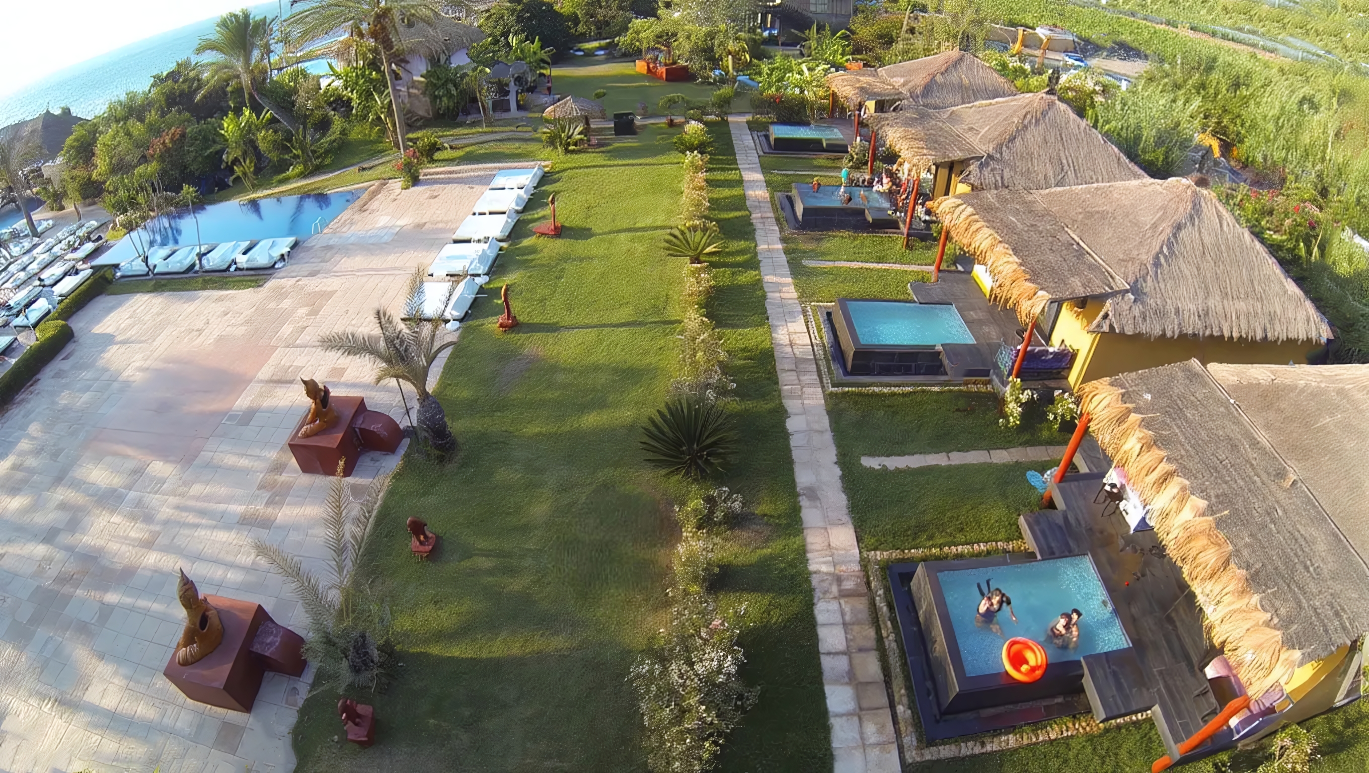 Exotic Bungalows with a Private pool & Seaview