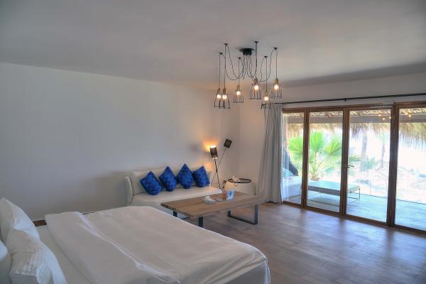 janna-sur-mer-bungalows-1