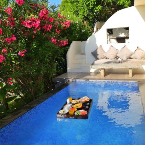 janna_hotel-_coin_perdue__4